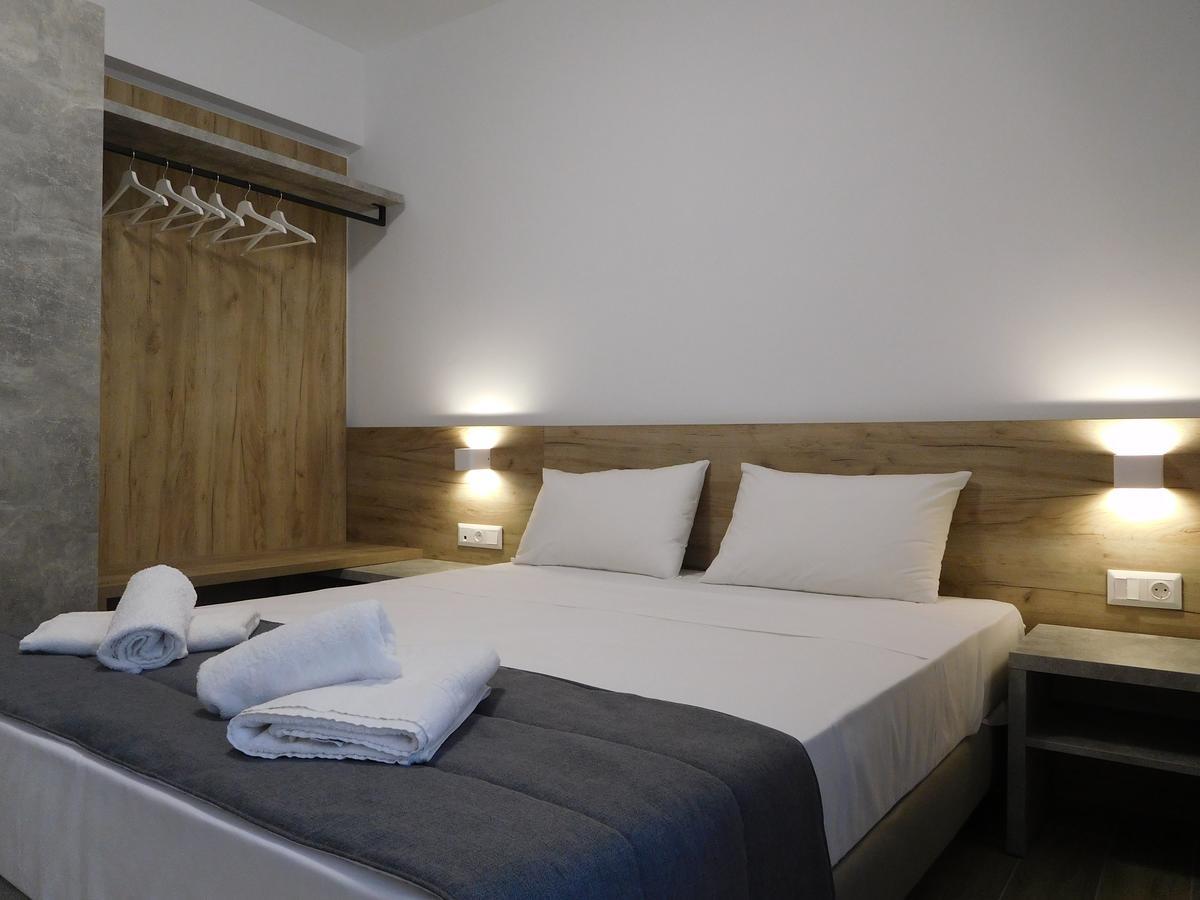 Hotel Vozina Metamorfosi  Exteriér fotografie