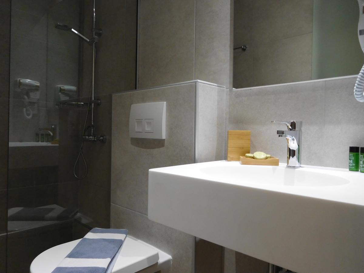 Hotel Vozina Metamorfosi  Exteriér fotografie